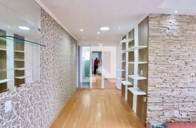 Apartamento com 2 quartos para alugar na Rua Martim Burchard, Brás, São Paulo