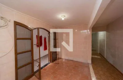 Casa com 2 quartos para alugar na Rua Jacina, Cangaíba, São Paulo