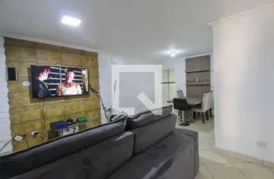 Casa com 2 quartos para alugar na Rua Leopoldino de Abreu, Sapopemba, São Paulo