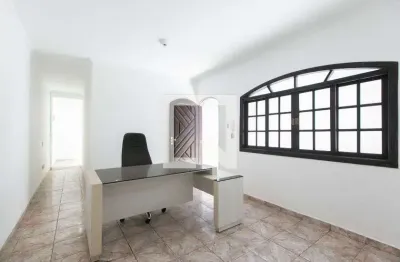 Casa com 3 quartos para alugar na Rua Rio do Oeste, Itaquera, São Paulo