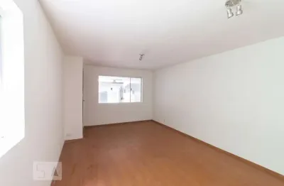 Casa com 3 quartos para alugar na Rua Professora Heloísa Carneiro, Campo Belo, São Paulo