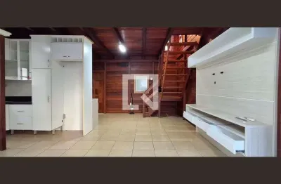 Casa com 3 quartos para alugar na Servidão José Amaro Ouriques, Abraão, Florianópolis