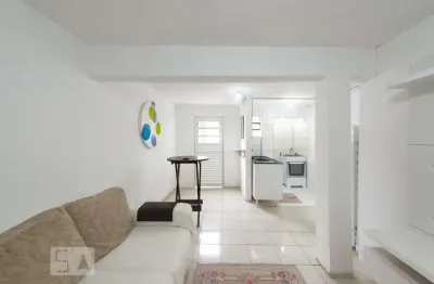 Casa para Aluguel - Jardim Atlântico, 1 Quarto,  40 m² - Florianópolis