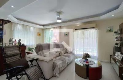 Casa / sobrado em condomínio para aluguel - taquara, 3 quartos,  366 m² - rio de janeiro