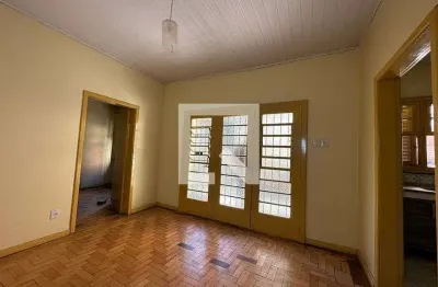 Casa com 1 quarto para alugar na Rua José Bonifácio, Centro, São Leopoldo