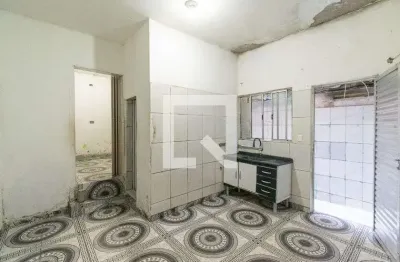 Casa com 2 quartos para alugar na Rua Queirós Ribeiro, Jabaquara, São Paulo