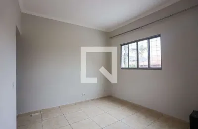 Casa com 2 quartos para alugar na Rua Palmeiras, Vila São Joaquim, Cotia