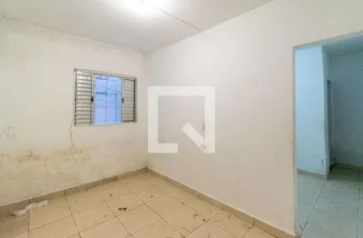 Casa com 2 quartos para alugar na Rua Queirós Ribeiro, Jabaquara, São Paulo