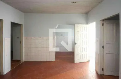 Casa com 2 quartos para alugar na Avenida da Barreira Grande, Sapopemba, São Paulo
