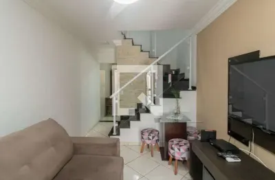 Casa com 2 quartos para alugar na Avenida Tarumã, Cangaíba, São Paulo