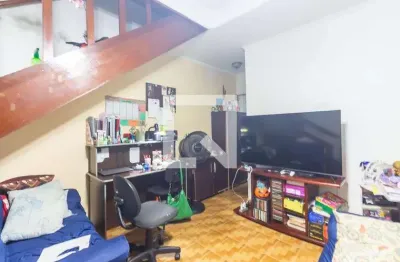 Casa com 4 quartos para alugar na Rua Doutor Antônio José Luciano, Centro, Osasco