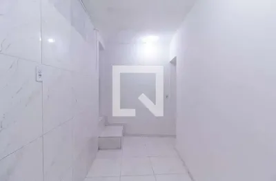 Casa com 1 quarto para alugar na Rua Francesco Usper, Sapopemba, São Paulo
