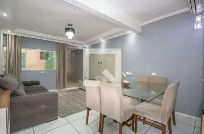 Casa com 3 quartos para alugar na Avenida Transversal Sul, Santa Maria, Osasco