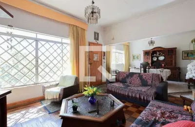 Casa com 3 quartos para alugar na Rua Almirante Noronha, Água Fria, São Paulo