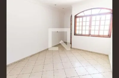 Casa com 3 quartos para alugar na Rua Francisco Retti, Mooca, São Paulo