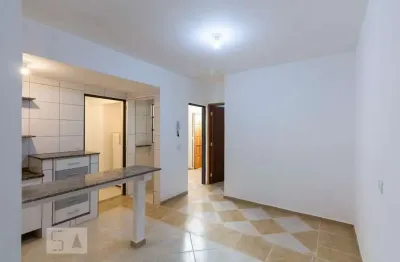 Casa com 1 quarto para alugar na Rua Traituba, Saúde, São Paulo
