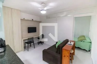 Apartamento com 1 quarto para alugar na Estrada Francisco da Cruz Nunes, Itaipu, Niterói