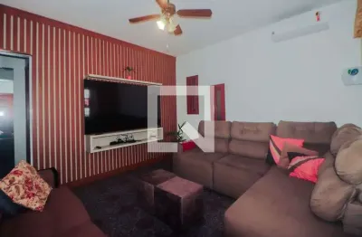 Casa para aluguel - alto petrópolis, 5 quartos,  238 m² - porto alegre