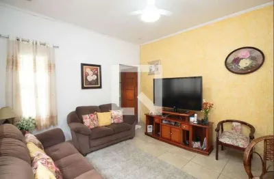 Casa com 4 quartos para alugar na Rua Adelaide Boschetti, Vila Ede, São Paulo