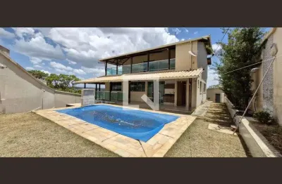 Casa com 5 quartos para alugar na Alameda Antônio Nobre, Lundcéia, Lagoa Santa