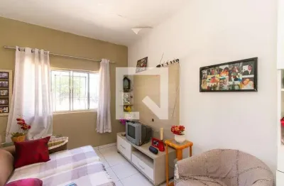 Casa com 1 quarto para alugar na Rua Alfredo Silveira, Sapopemba, São Paulo