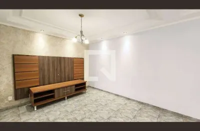 Casa com 4 quartos para alugar na Rua José Pisapio, Parque Residencial Eloy Chaves, Jundiaí