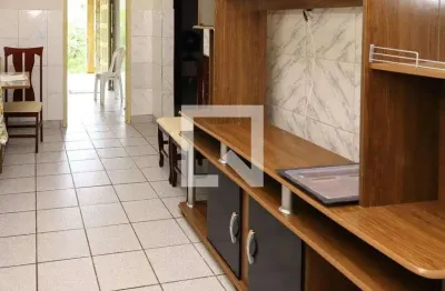 Casa com 2 quartos para alugar na Rua Amargosa, Pernambués, Salvador