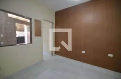 Casa com 1 quarto para alugar na Rua Comendador Pinto, Campinho, Rio de Janeiro
