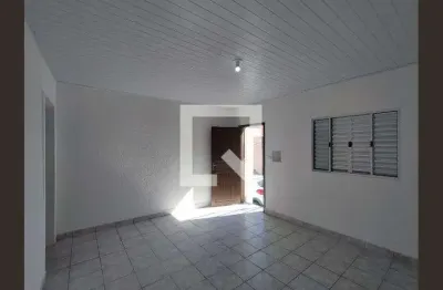 Casa com 2 quartos para alugar na Rua Pacuí, Sacomã, São Paulo