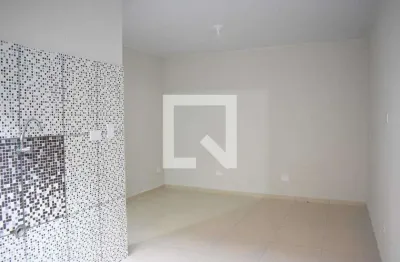 Casa com 1 quarto para alugar na Rua Alferes Poli, Parolin, Curitiba