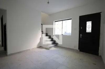 Casa com 2 quartos para alugar na Avenida João Ramalho, Centro, Santo André