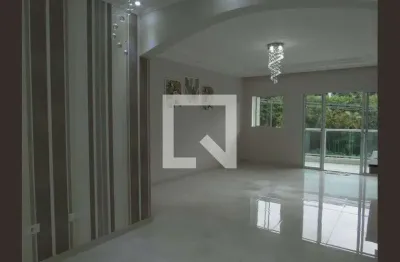 Casa para aluguel - três montanhas, 3 quartos,  137 m² - osasco