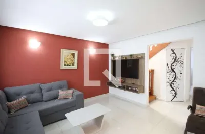 Casa com 3 quartos para alugar na Rua Gama Lobo, Ipiranga, São Paulo
