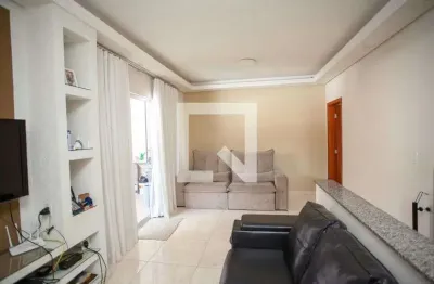Casa com 4 quartos para alugar na Avenida José dos Santos Diniz, Alvorada, Contagem
