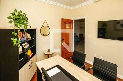 Casa para aluguel - heliópolis, 4 quartos,  323 m² - belo horizonte