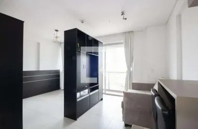 Apartamento com 1 quarto para alugar na Avenida Domingos Odália Filho, Centro, Osasco