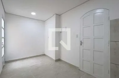 Casa com 1 quarto para alugar na Rua Elza, Picanço, Guarulhos