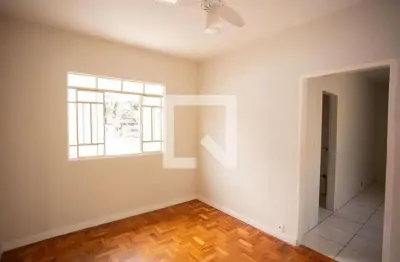 Casa com 2 quartos para alugar na Rua Maria Luiza, Santana, São Paulo