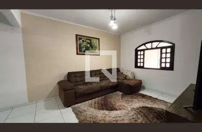 Casa com 2 quartos para alugar na Rua Mario Leandro Luís De Faria, Parque Cecap, Jundiaí