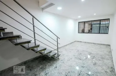 Casa com 3 quartos para alugar na Rua Doutor Francisco Hartung, Barra Funda, São Paulo