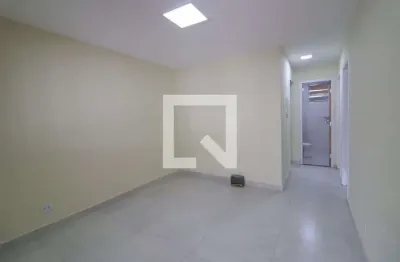 Casa com 3 quartos para alugar na Rua Fernando Ananias Cardoso, Bandeiras, Osasco