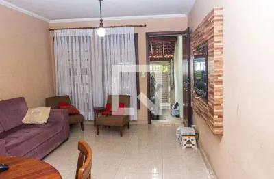 Casa com 2 quartos para alugar na Rua José Rufino da Silva, Interlagos, São Paulo