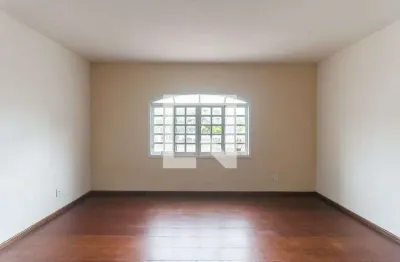 Casa para aluguel - jardim rodeio, 3 quartos,  250 m² - mogi das cruzes