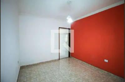 Casa com 3 quartos para alugar na Rua Itamarandiba, Jardim Tietê, São Paulo