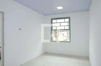 Casa com 1 quarto para alugar na Avenida César Augusto Romaro, Vila Jacuí, São Paulo
