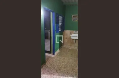 Casa com 3 quartos para alugar na Guará Ii Qe 38 Conjunto G, Guará I, Brasília