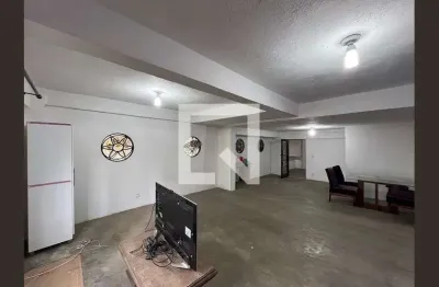 Casa com 1 quarto para alugar na Rua André Gouveia, Aclimação, São Paulo