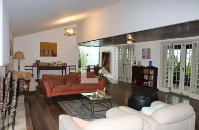 Casa / sobrado em condomínio para aluguel - vila santo antônio, 5 quartos,  750 m² - cotia