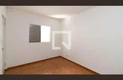 Casa com 1 quarto para alugar na Rua Aperuá, Ponte Rasa, São Paulo