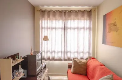 Apartamento com 2 quartos para alugar na Rua Martim Burchard, Brás, São Paulo